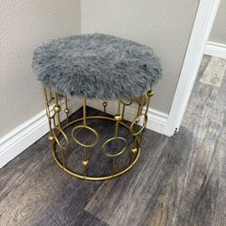 Modern Glam Faux Fur Gold Vanity Stool