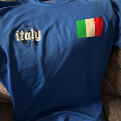 2010 Italy dri fit shirt
