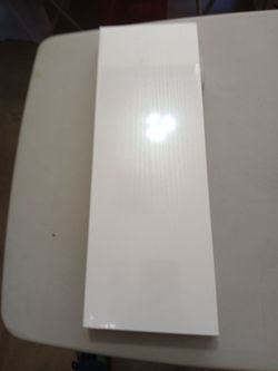 Floating shelf