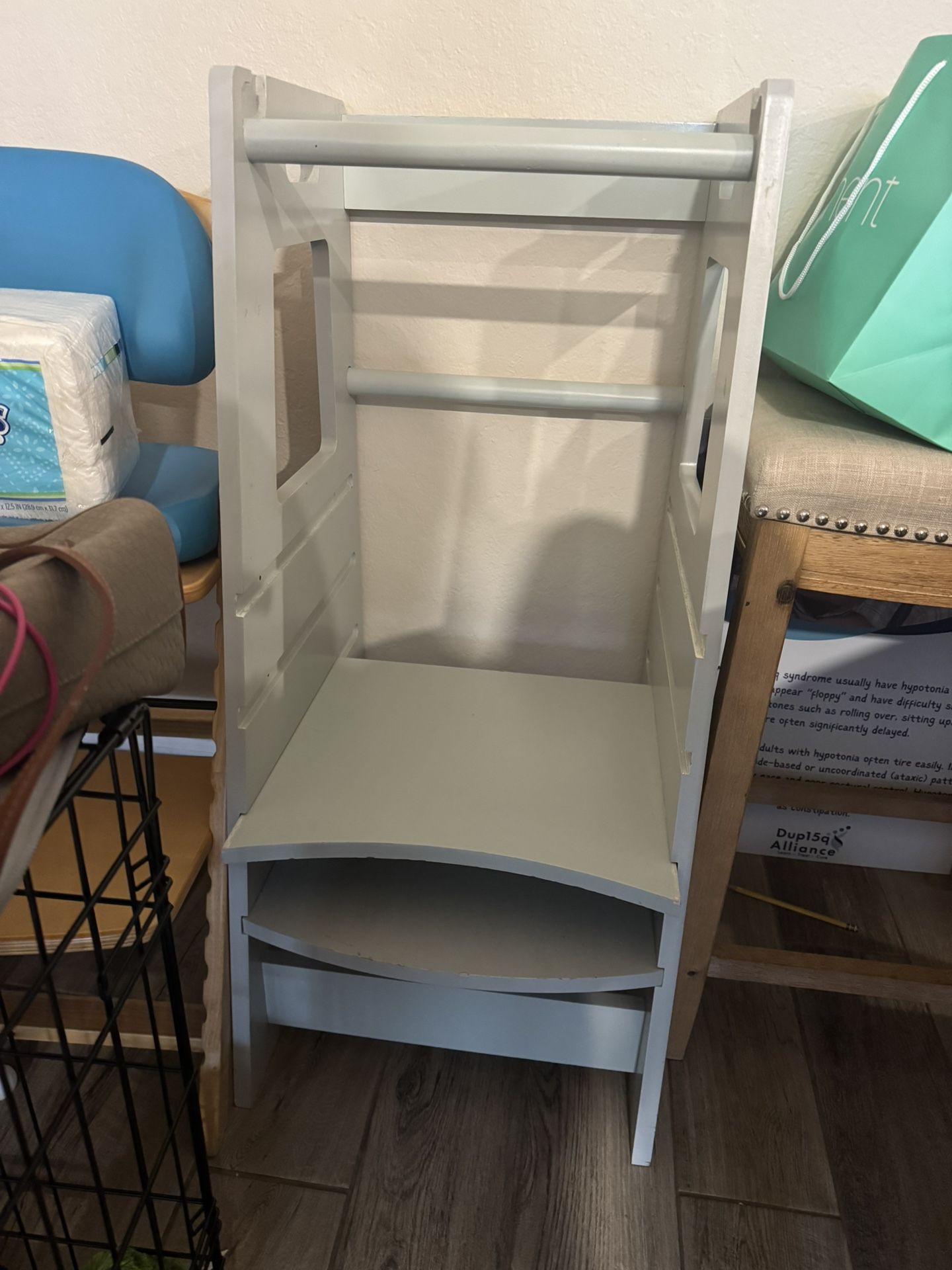 Toddler Kitchen Tower