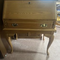 Free Desk