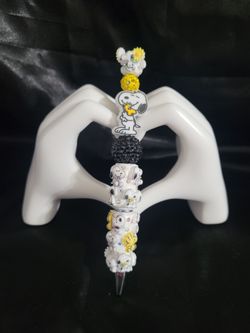 Bling snoopy pen