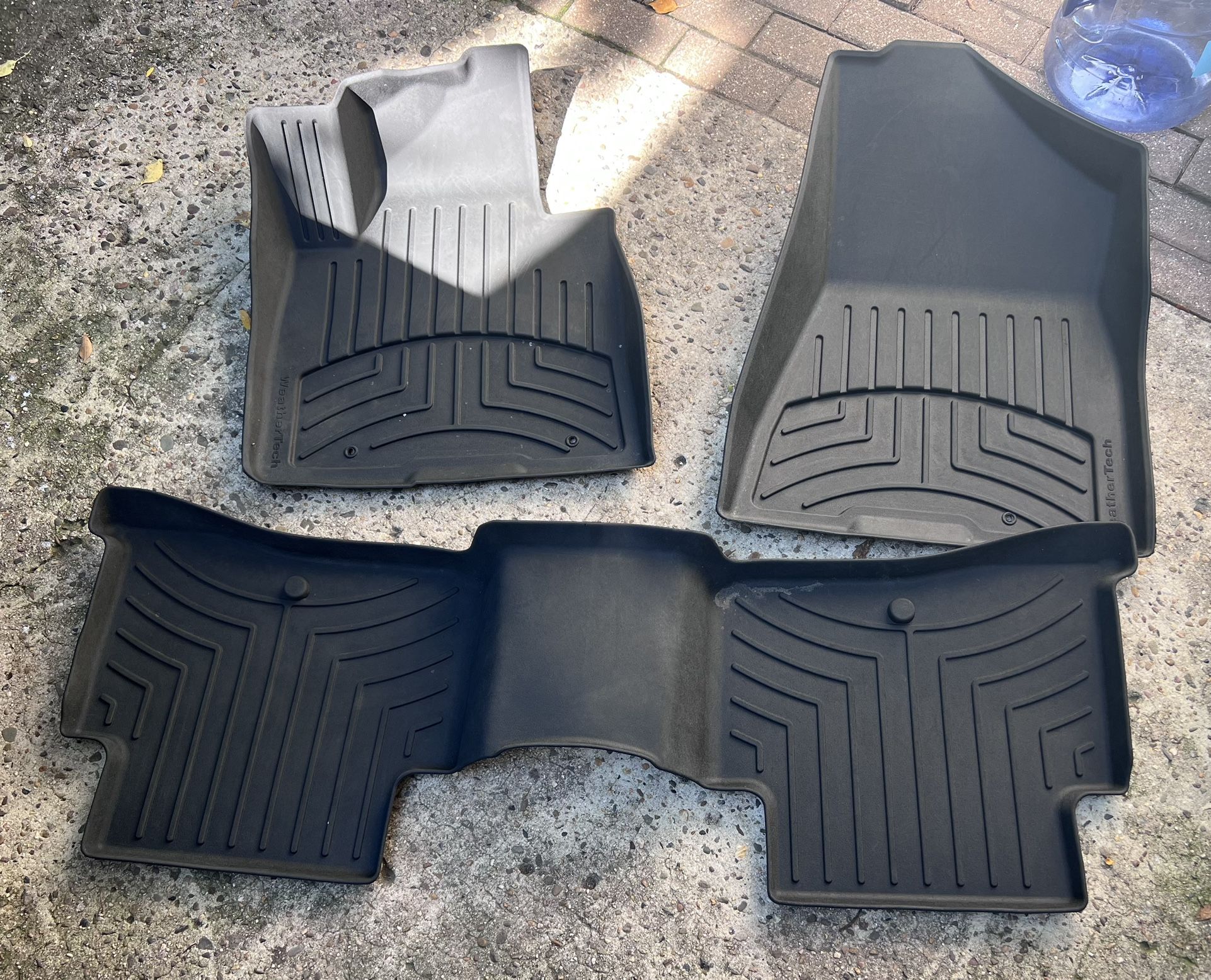 WEATHER TECH MATS- KIA SPORTAGE