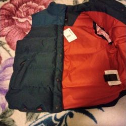 New Marmot Fordham Vest for Men Medium Size,$145.00
