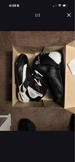 Alpine star street bike racing shoes.