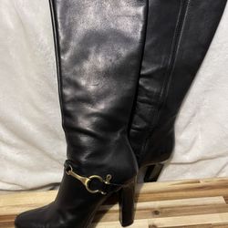 Burberry  Rare  HTF Boots 