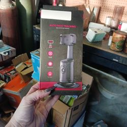 Automatic Face Tracking Selfie Stick