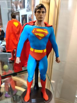 Hot Toys Superman 1/6 Figure Christopher Reeve loose incomplete DC Comics
