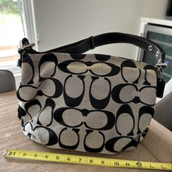 Coach Purse Signature Logo Bag