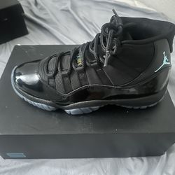 Men’s Sneakers (Jordans)