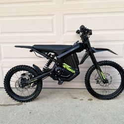 Rawrr Mantis X – Low Miles – Perfect Condition – Fast Electric Dirt Bike