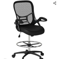 $65 HYLONE COMPUTER CHAIR 