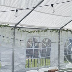 white hanging flowers 