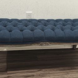 Tufted Accent Bench – Like New! Dark Blue