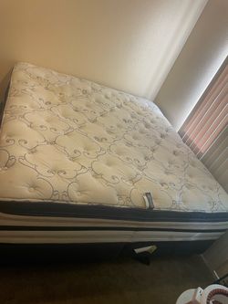 King size mattress set