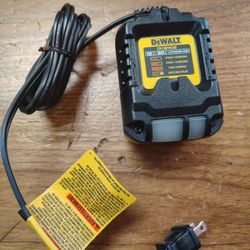 DeWalt Charger