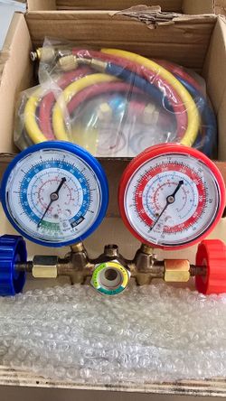 HVAC Refrigerant Manifold Gauge Set with Hoses – Like New
