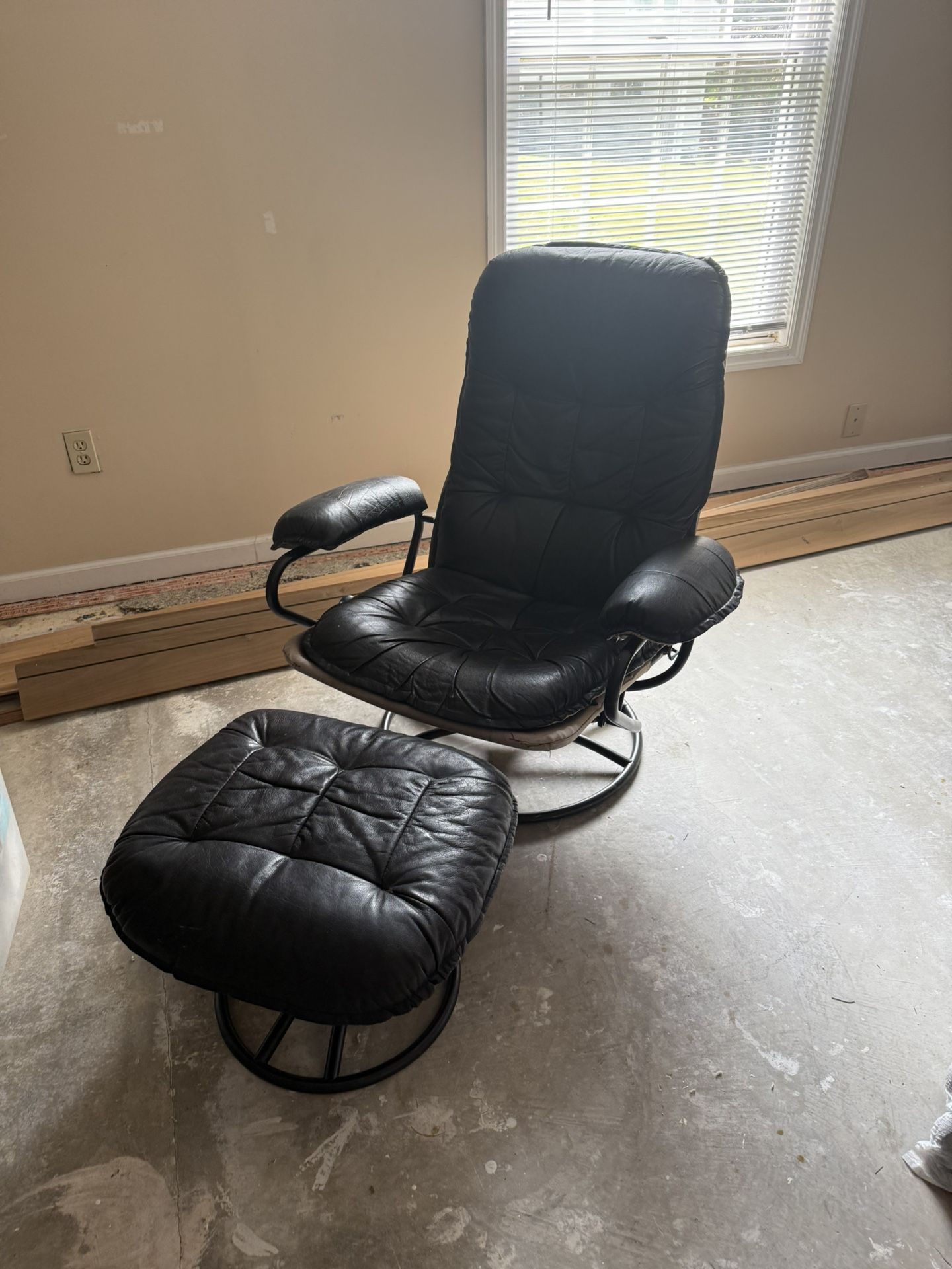 mid century chair