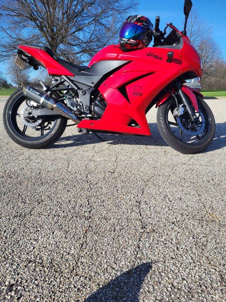 2010 Kawasaki ninja Ninja