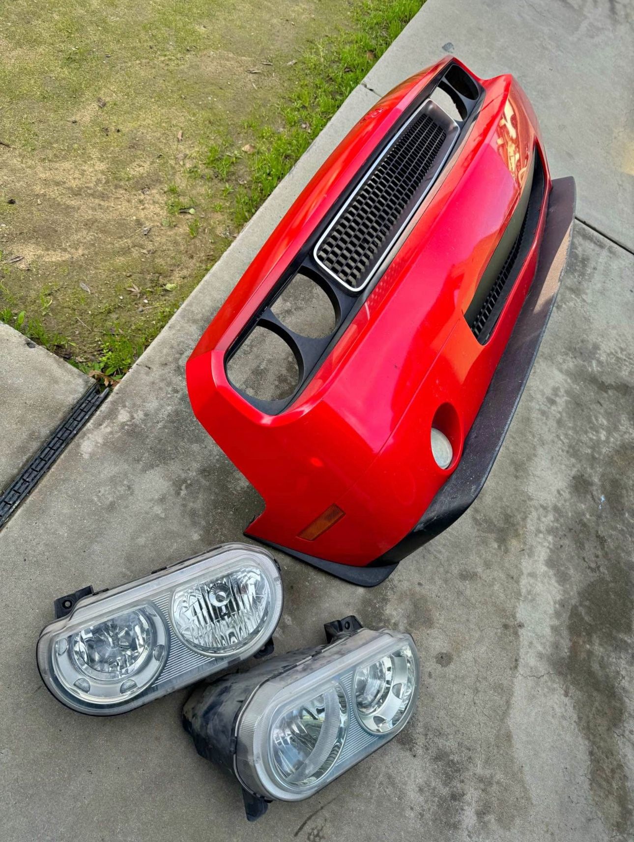 2009-14 Dodge Challenger OEM Front Bumper Grill Headlights Fog lights
