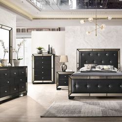 Queen Size Bed Frame  / Mattress Included.    💢   Cama Queen Size/ Colchon Incluido 