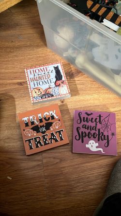 Halloween Decor
