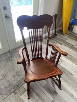 Rocking chair