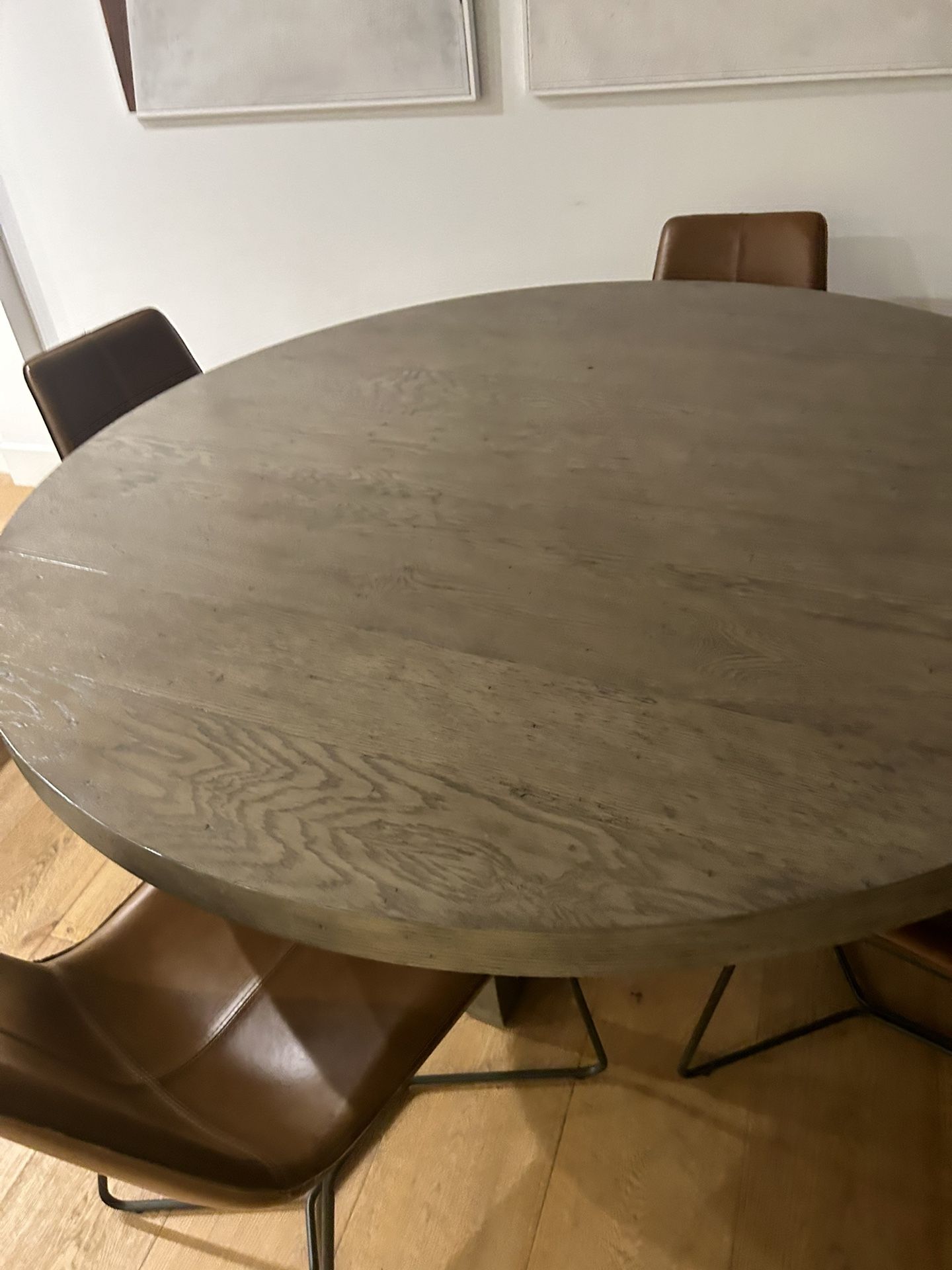 RH Round Dining Table for Sale in Los Angeles, CA OfferUp