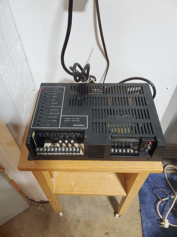 Bogen Communications Amplifier