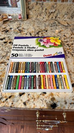 Pack of 50 oil pastels