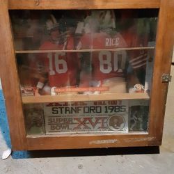 49ers Cabinet
