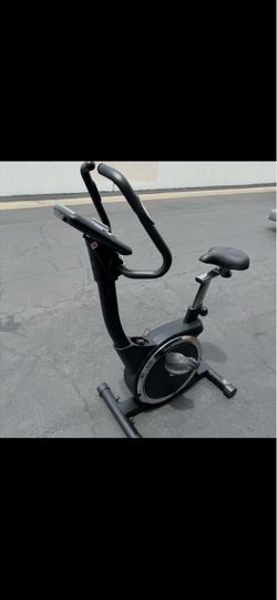Stamina Deluxe Magnetic Upright Exercise Bike 345 Very Good Condition Like New