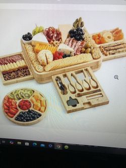 NIB CHEESE CHARCUTERIE BOARD BY PETIZA
