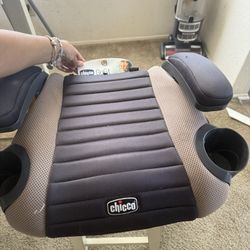 Chicco Booster Seat 
