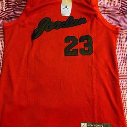 Red Jordan Jersey. Size: XL