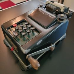 Vintage Retro Remington Rand Mechanical Adding Machine