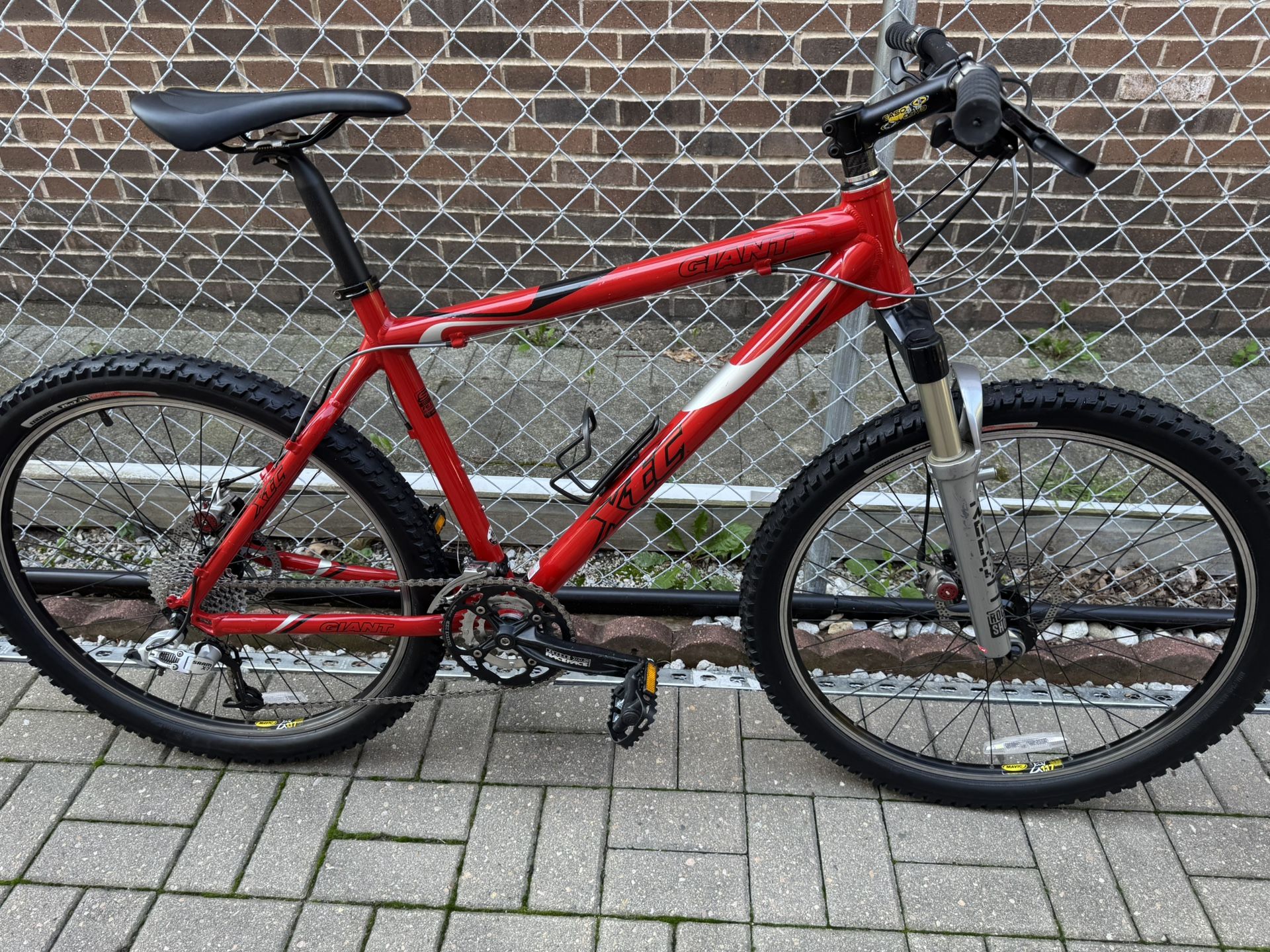 Giant XTC Mountain Bike