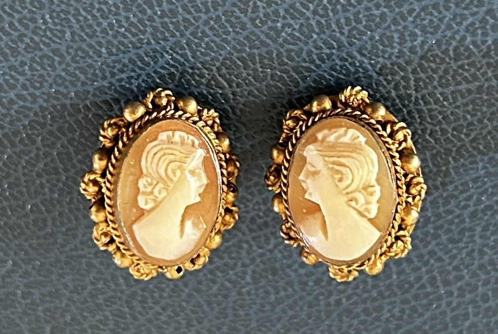 A Pair of Vintage Cameo Earrings