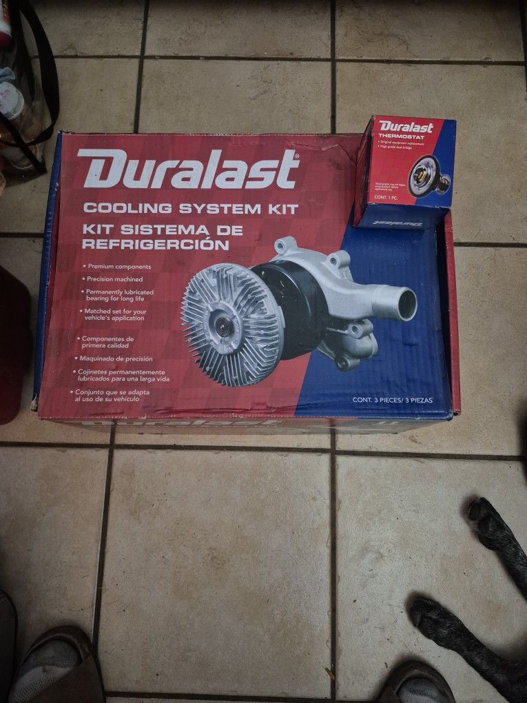 Chevy Water Pump And Clutch Fan Kit - New