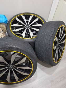 Blade 22inch rims 5x115 5 lugs