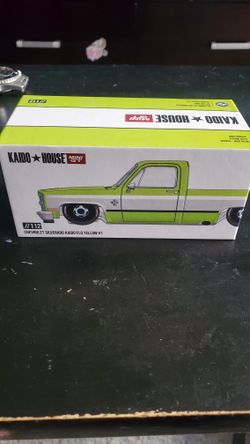 The Kaido House Chevrolet Silverado Flo Yellow V1 112