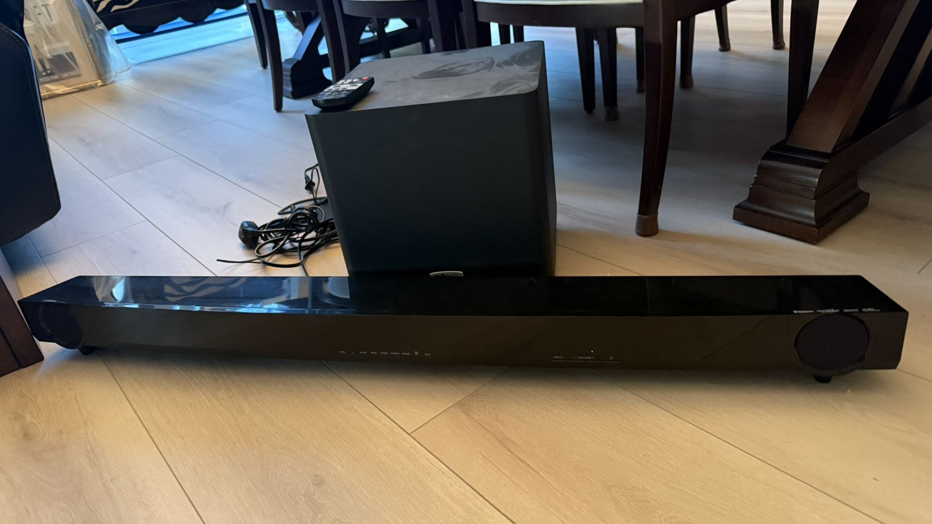 Soundbar (Yamaha) and Wireless subwoofer (Polk audio)