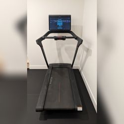 Peloton Tread - Excellent - Belmont, CA