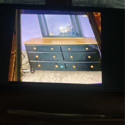 Dresser With Mirror And   2 Night Stands
