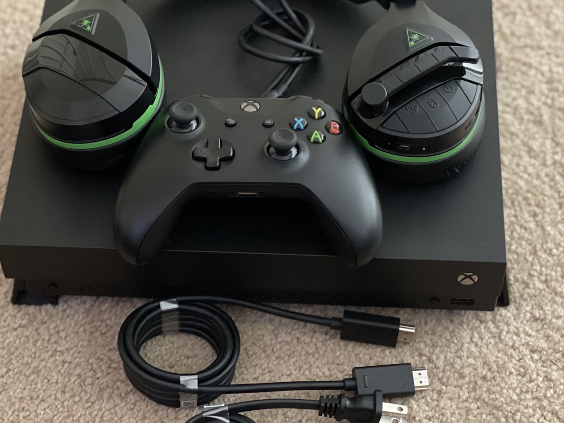 Xbox One X 1Tb w/ Wireless Gaming Headphones