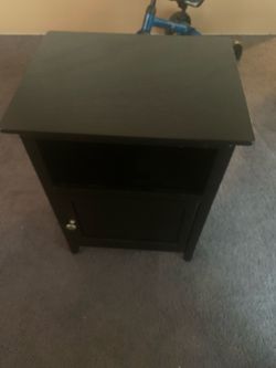 Black End table with cabinet