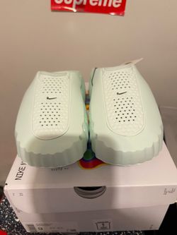Nike mind barely green