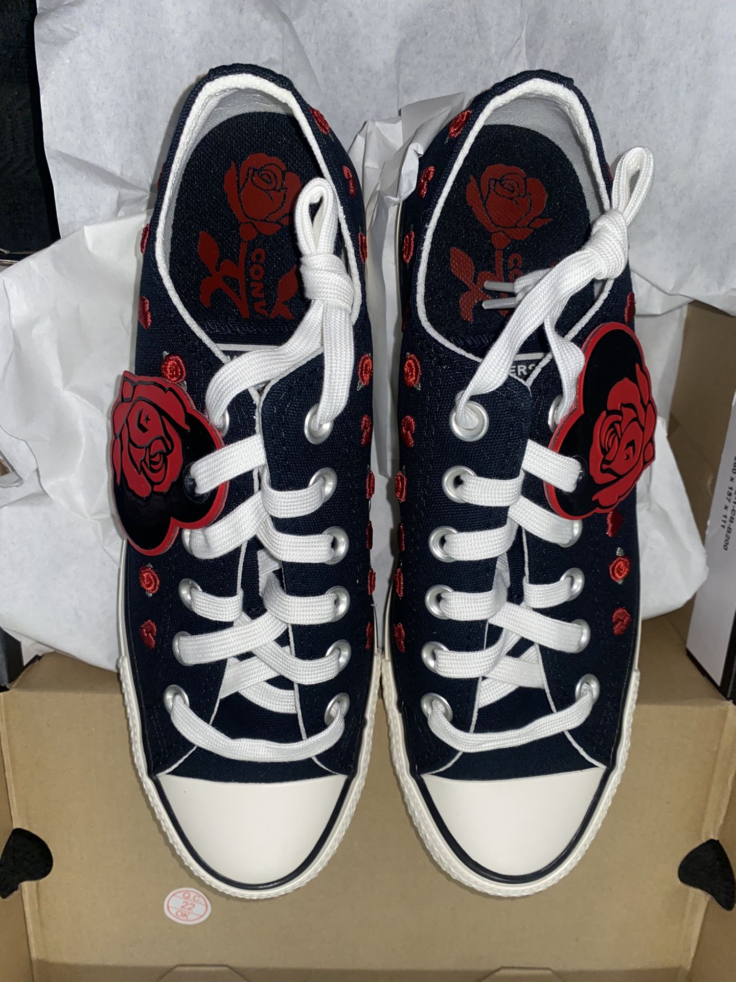 Converse Chuck Taylor All Star Heart & Rose