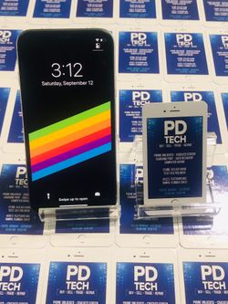 🍄 Kool iPhone X 📱In Perfect condition🍄