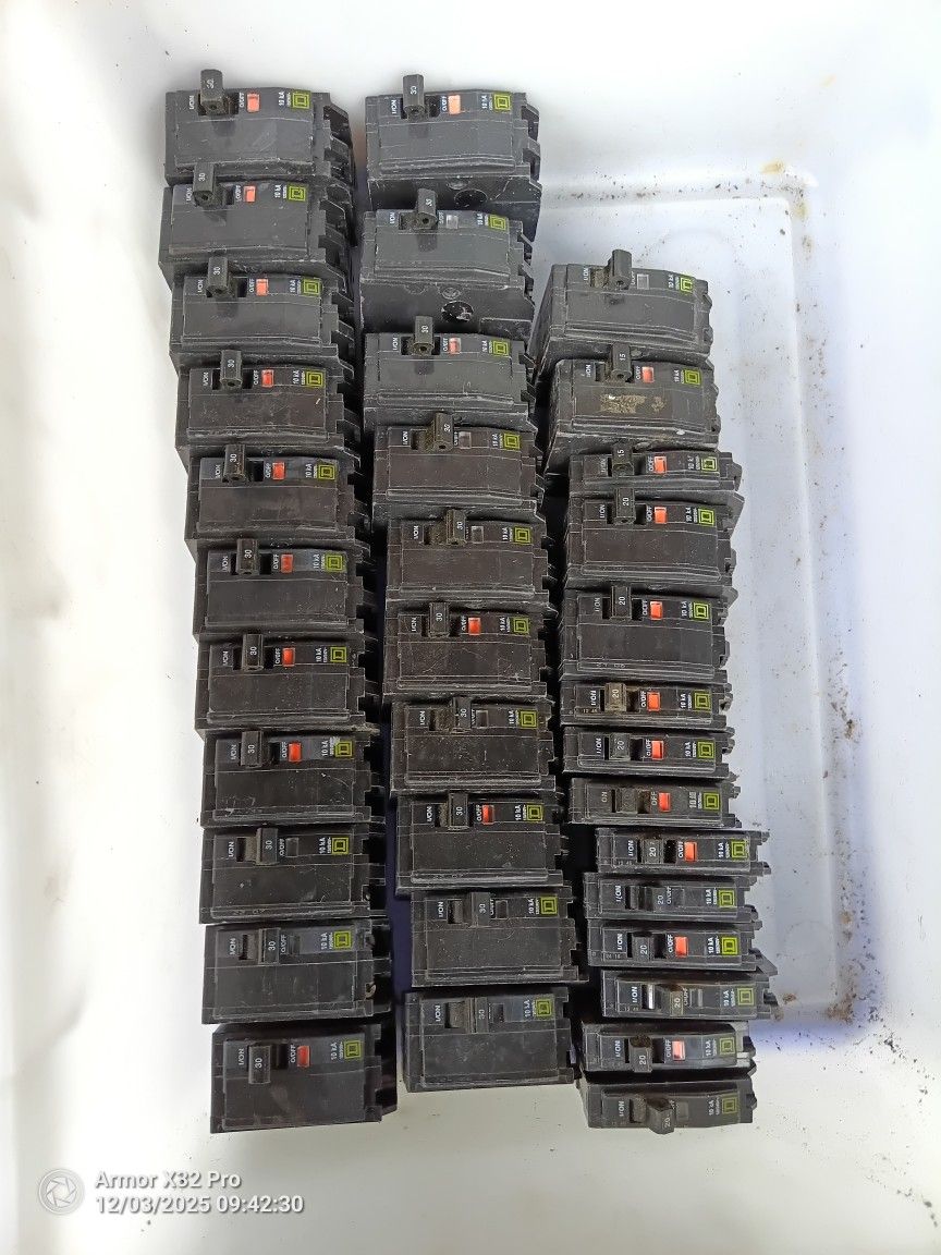 Square D Circuit Breakers